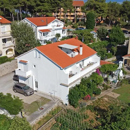 Visnja Apartment *