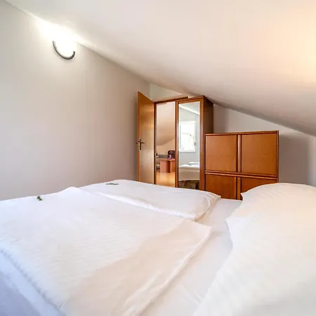 Visnja Apartment