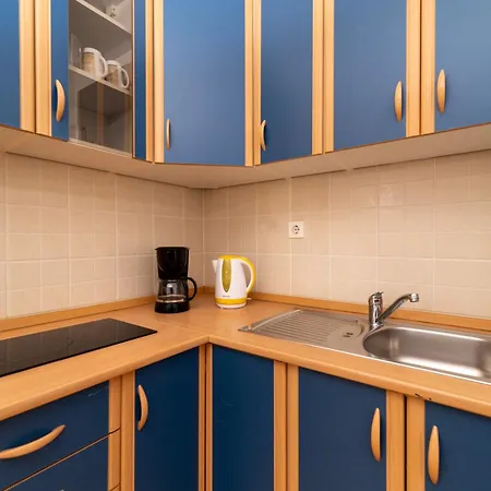 Visnja Apartment Lopar