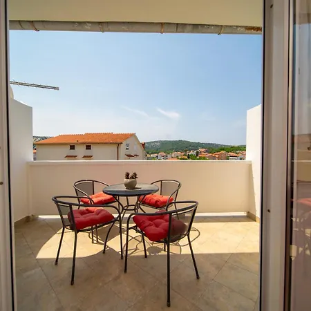 Visnja Apartment *