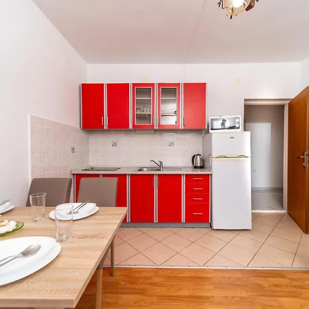 Visnja Apartment *