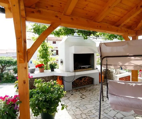 Apartman Visnja *