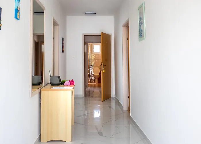 Apartman Visnja *