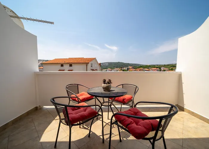 Visnja Apartman Lopar